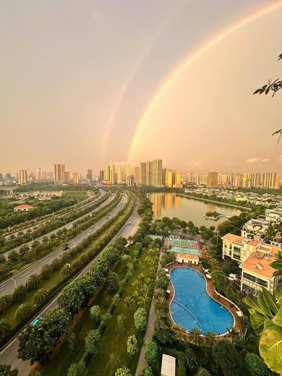 Rosee House -Luxury Apartment In Vinhomes Greenbay Hanoi Zewnętrze zdjęcie